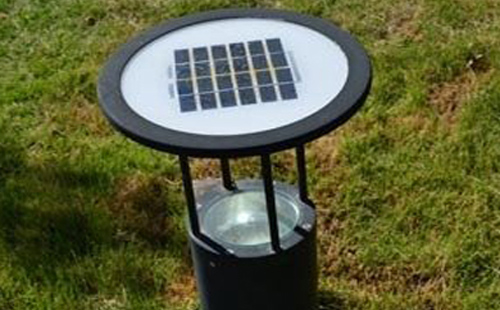 别墅庭院氛围营造：兴海草坪灯选型与布光技巧